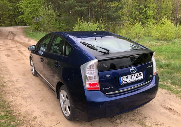 Toyota Prius cena 41500 przebieg: 205000, rok produkcji 2010 z Olsztyn małe 106